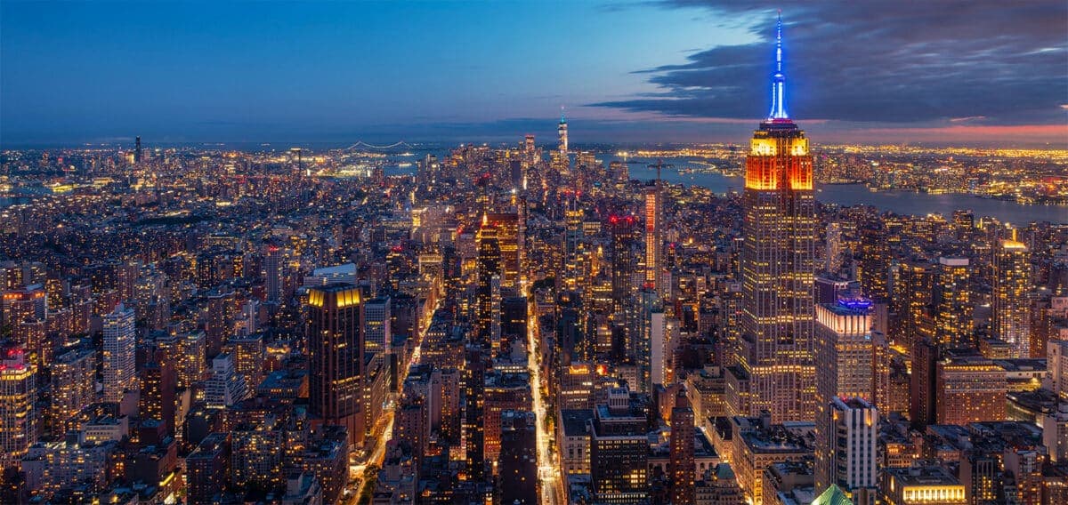 Acheter un bien immobilier via une société. Le guide complet.